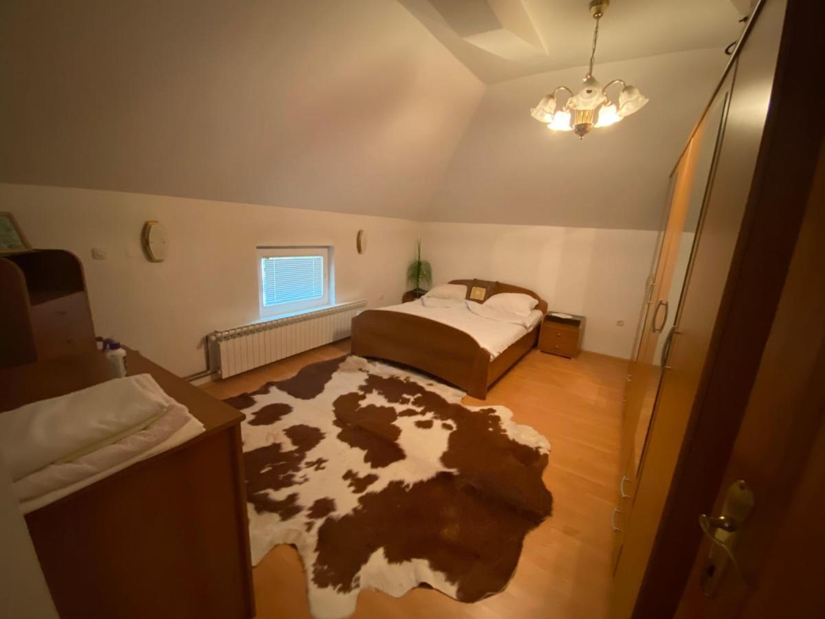 Adi Apartament *